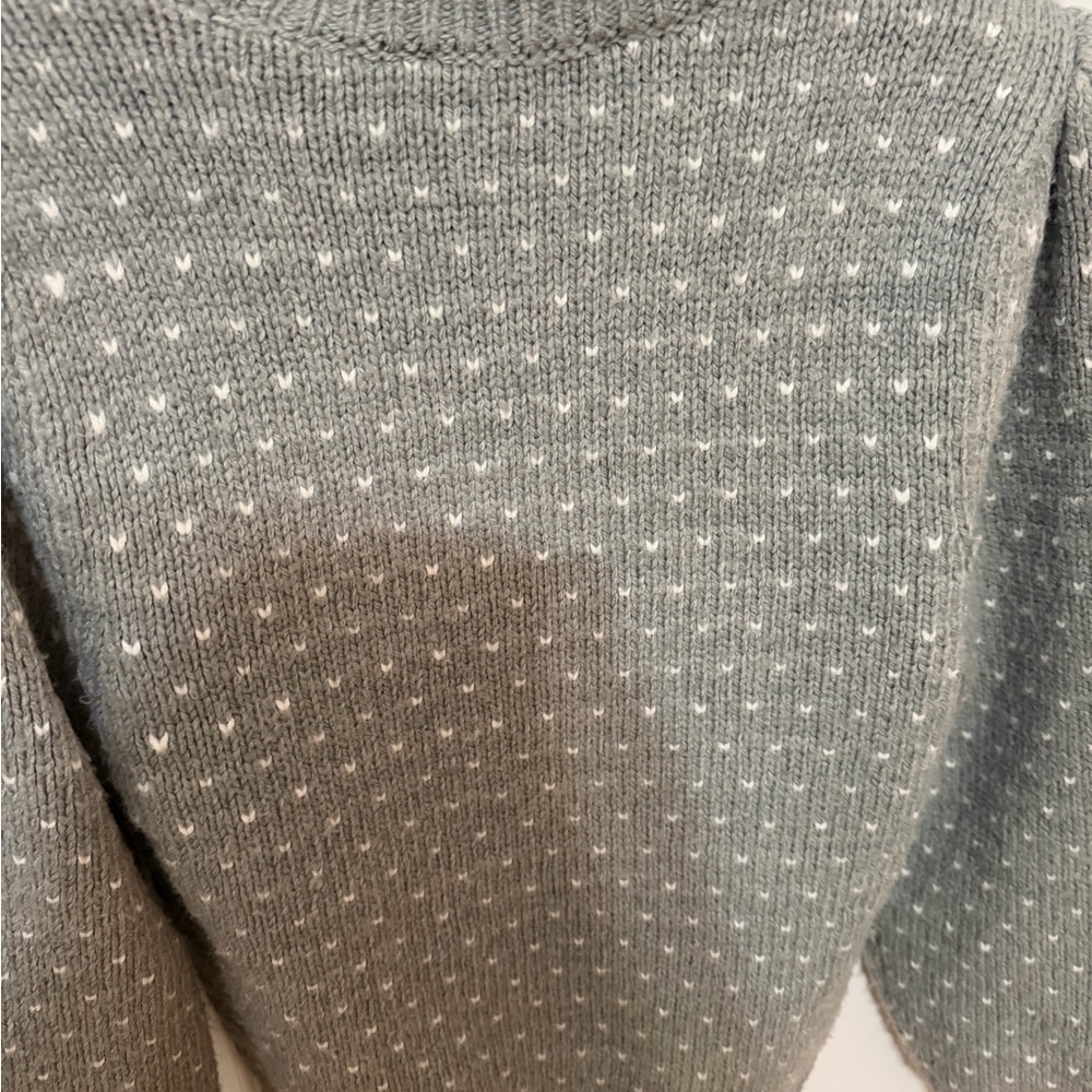 Ann Taylor Gray Dotted Jacquard Sweater – Size Medium - Picture 9 of 11